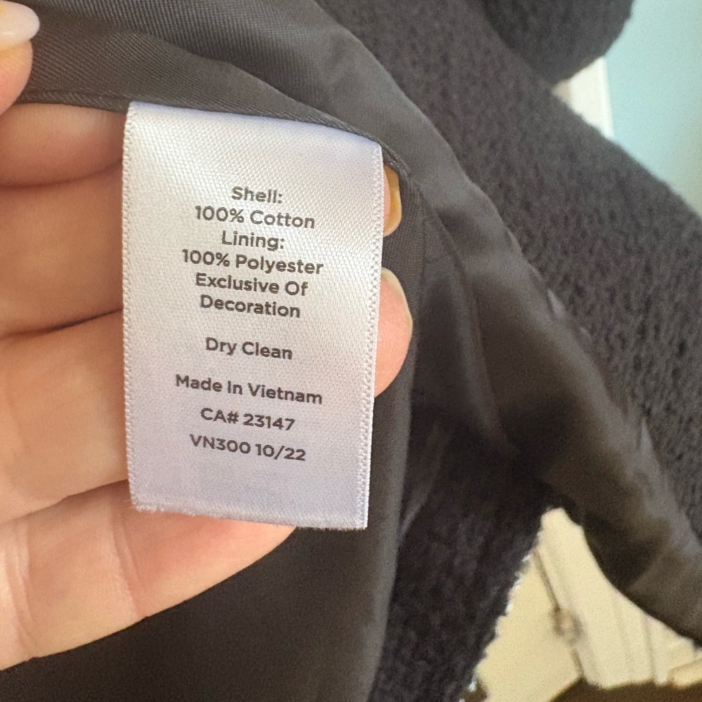 Chanel-like jacket - Picture 3 of 3